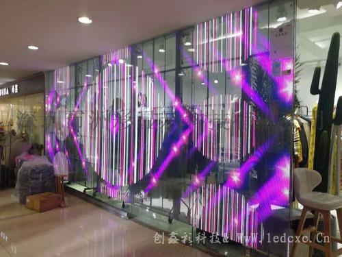 led透明屏.jpg led透明屏.jpg